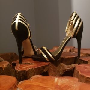 Black+Gold Suede Formal Heel